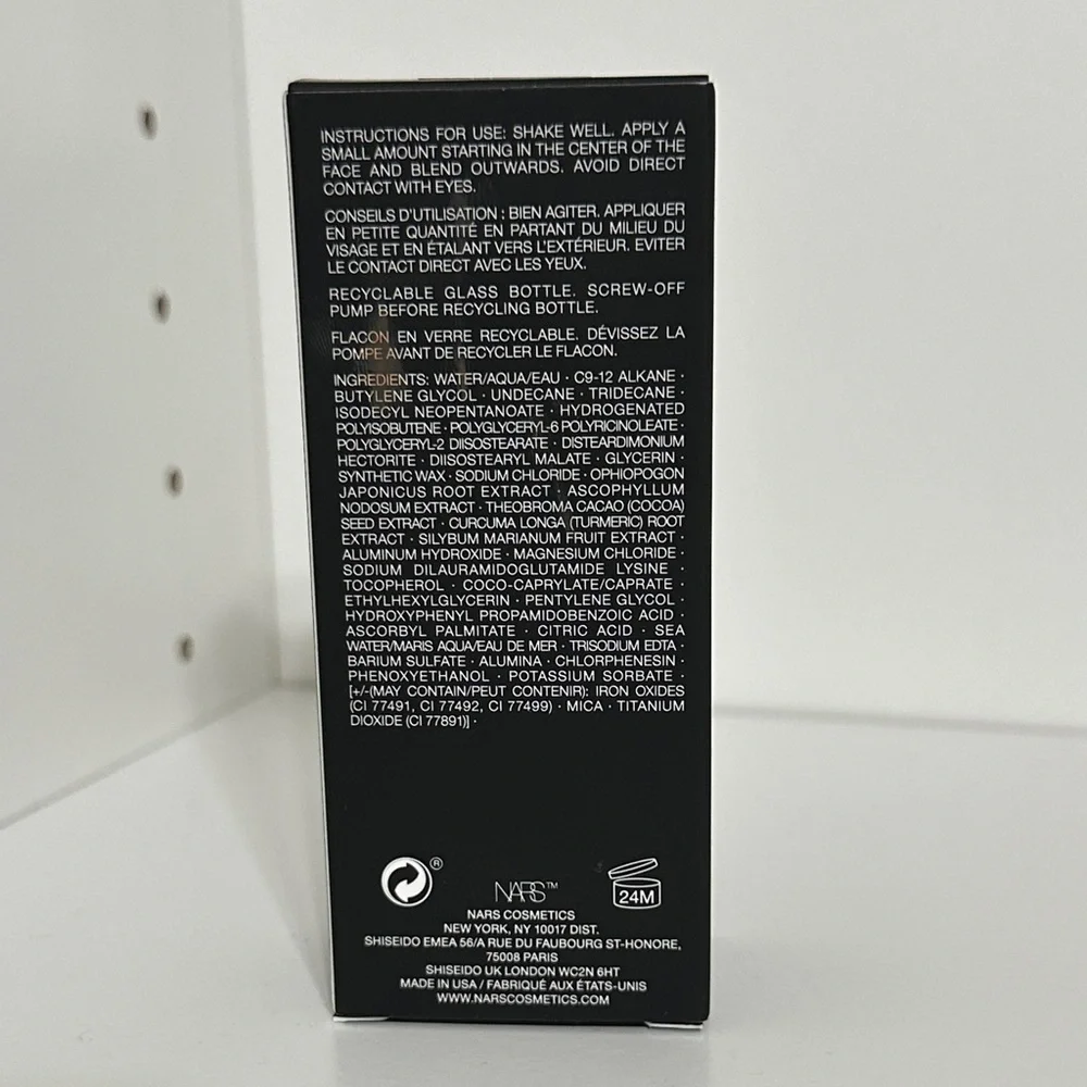 Light 2 Mont Blanc—NARS Light Reflecting Foundation - Picture 4 of 15